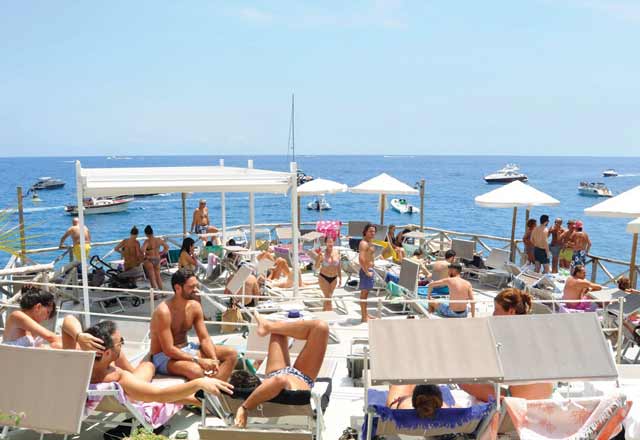 Conca del Sogno Beach Club in Amalfi Coast