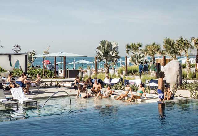 Cove Beach Caesars Palace in Dubai