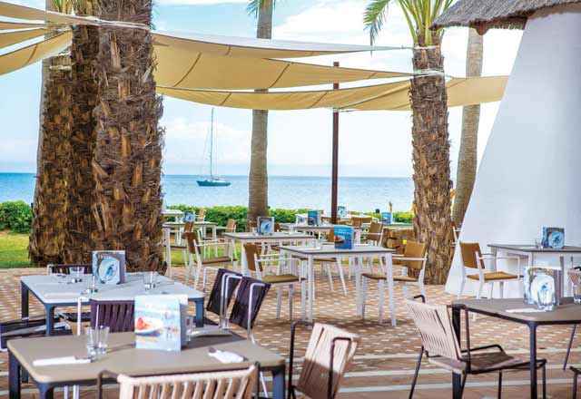 Don Carlos Beach Club in Marbella